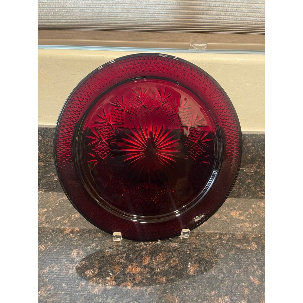 RUBY Serving Cake Plate 12.75"
